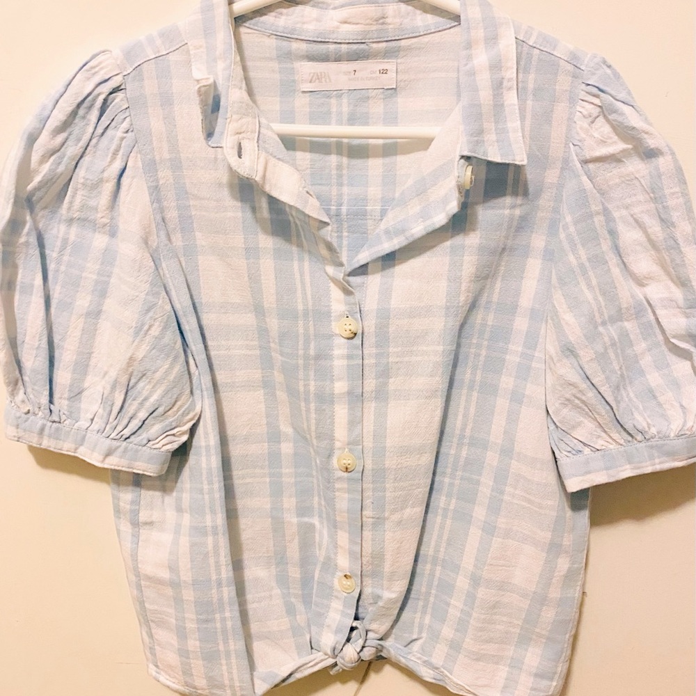 Zara puffer sleeve blouse